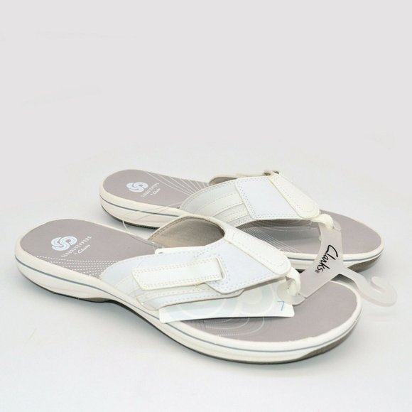 clarks brinkley sail flip flops